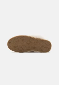 Ugg Scuffette - Pantoffels - Mustard Seed/Natural -Mode Schoenenwinkel 092d3283a16a494f837ee7d0538cb91a