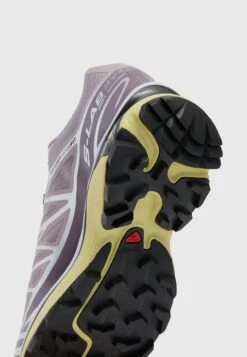 Salomon Xt-6 - Sneakers Laag - Quail/Moonscape -Mode Schoenenwinkel 095d8ac27a57422d9d30203d36aa8b48