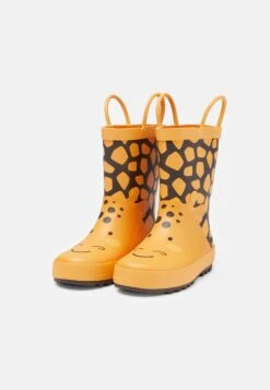 Nieuwe uitgaven -Mode Schoenenwinkel 0e57e7c2d52f4b958f855fb2ad13f800