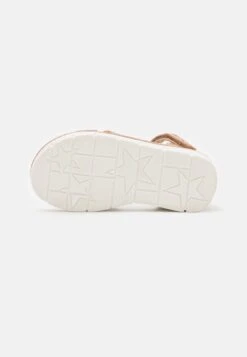 Friboo Holographic Leather - Sandalen - Multi-Coloured -Mode Schoenenwinkel 0f03fb2be95a47ab8289ad21ebcf6ab7