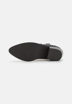 Even&Odd Cowboy-/Bikerlaarsjes - Black 11 Even&Odd Cowboy-/Bikerlaarsjes - Black -Mode Schoenenwinkel 101141eecbb64b069e7b0596d849d8b7