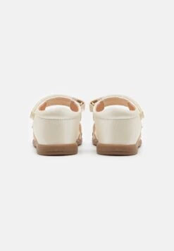Friboo Sandalen - Off-White -Mode Schoenenwinkel 11d6e0485d294a609b7553cf4512834f