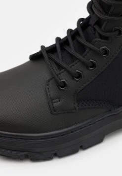 Dr. Martens Combs Ii Unisex - Veterboots - Black -Mode Schoenenwinkel 13dc1310c82a454cab85e34afea75610