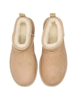 Ugg Classic Ultra Mini - Korte Laarzen - Sand -Mode Schoenenwinkel 1826c32839c3473fa3bee377986c5b86