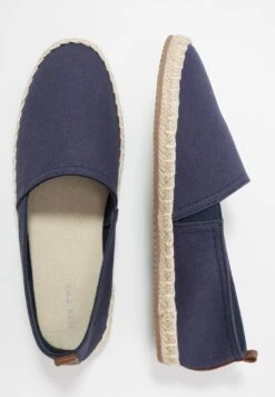 Pier One Rena Espadrille Unisex - Espadrilles - Dark Blue 13 Pier One Rena Espadrille Unisex - Espadrilles - Dark Blue -Mode Schoenenwinkel 1d9e197ae1594c829874d3f0a8b4706c