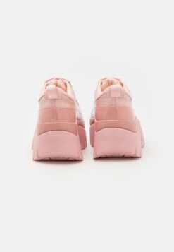 KOI FOOTWEAR Melanie Martinez Ribbon Cake Platform Shoes - Sneakers Laag - Pink/Purple 9 KOI FOOTWEAR Melanie Martinez Ribbon Cake Platform Shoes - Sneakers Laag - Pink/Purple -Mode Schoenenwinkel 2d481b6cb6c94617b94c01ea4080d5f9