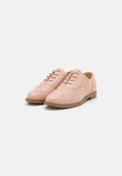 Veterschoenen - Rose Gold 8 Veterschoenen - Rose Gold -Mode Schoenenwinkel 32a02fba600c41728d80ef874cb87dad