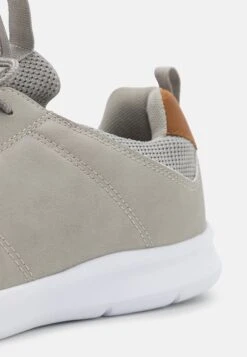 Pier One Sneakers Laag - Light Grey -Mode Schoenenwinkel 352a51dd935a42d4b948d56413b28ca7