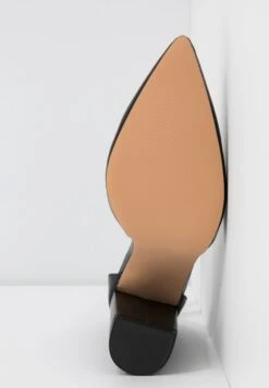 Even&Odd Hoge Hakken - Black 13 Even&Odd Hoge Hakken - Black -Mode Schoenenwinkel 365284ae2a4343bc8c17127bd9f2e55e