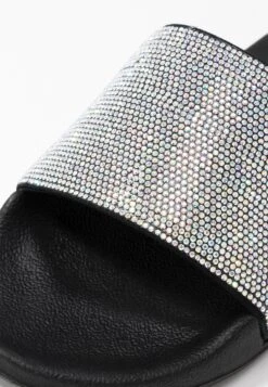 Pop Ups - Muiltjes - Black /Iridescent -Mode Schoenenwinkel 3cf3f5d1a9d54076980c40a1e405ee8a