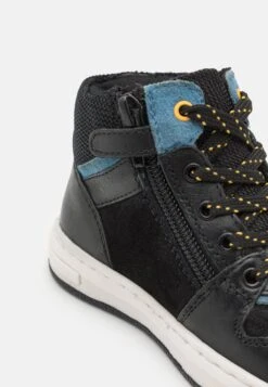 Friboo Leather - Sneakers Hoog - Black -Mode Schoenenwinkel 447b3de2da144d44915599b1383953da