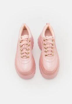KOI FOOTWEAR Melanie Martinez Ribbon Cake Platform Shoes - Sneakers Laag - Pink/Purple 11 KOI FOOTWEAR Melanie Martinez Ribbon Cake Platform Shoes - Sneakers Laag - Pink/Purple -Mode Schoenenwinkel 5e1ca28c491447f9867ef8b5f03175df
