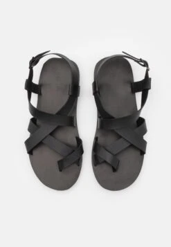 Pier One Teensandalen - Black -Mode Schoenenwinkel 6818b30d26474e658a275654bdec1e84