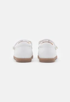 Friboo Sandalen - White 9 Friboo Sandalen - White -Mode Schoenenwinkel 74d90db25c844d398d1b751c39891652