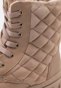 Friboo Leather - Veterboots - Nude -Mode Schoenenwinkel 7516c50ad6674917866cf60f1585dfdf