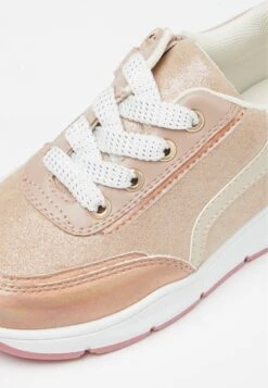 Friboo Sneakers Laag - Rose Gold -Mode Schoenenwinkel 7fb2466ac4ff439585a35bd0638e07aa