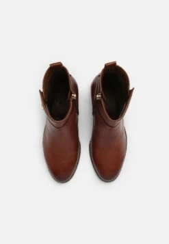 Tamaris Korte Laarzen - Maroon -Mode Schoenenwinkel 87996a5306034604bc70aa468bfd89e2