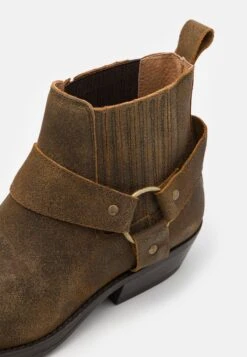 Cowboy-/Bikerlaarsjes - Roc Whisky -Mode Schoenenwinkel 8da8c1a73ffc4e8295d74ad389e202f5