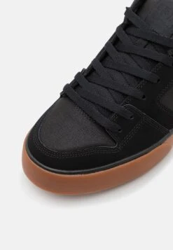 DC SHOES Pure - Sneakers Laag - Black/Gum -Mode Schoenenwinkel 96111493d4fc486e92cd75cd4a050052