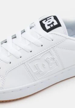 DC SHOES Striker Unisex - Sneakers Laag - White/Black -Mode Schoenenwinkel 9ee1880d7b9d421cb886c6059380b8b7