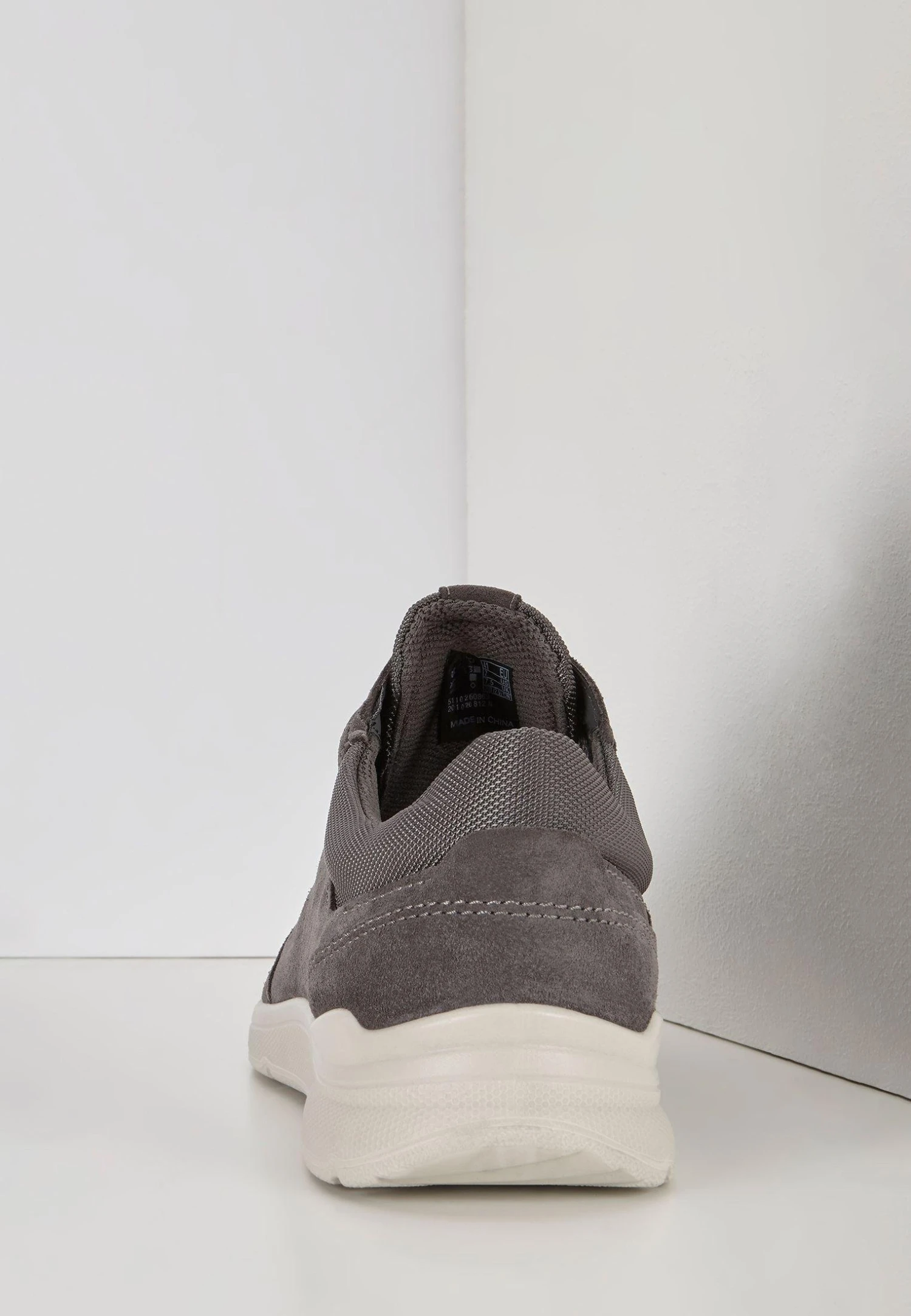 ECCO Irving - Sneakers Laag - Magnet 4 ECCO Irving - Sneakers Laag - Magnet - Afbeelding 4