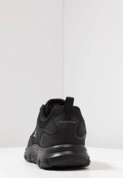 Track Scloric - Sneakers Laag - Black 9 Track Scloric - Sneakers Laag - Black -Mode Schoenenwinkel a9b53ab90f43424783384b4b21b405d7