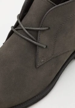 Pier One Unisex - Sportieve Veterschoenen - Grey -Mode Schoenenwinkel b251e44b3e5a412c95b96877ca3c165d