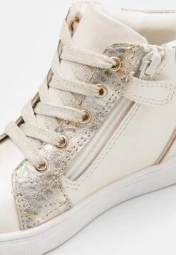 Friboo Sneakers Hoog - Off-White -Mode Schoenenwinkel b4e3b45fd8a046d1b003188110fb3106