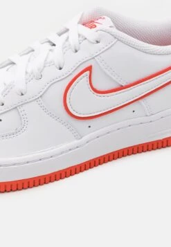 Nike Sportswear Air Force 1 Unisex - Sneakers Laag - White/Picante Red 11 Nike Sportswear Air Force 1 Unisex - Sneakers Laag - White/Picante Red -Mode Schoenenwinkel b97aabe8d8d24db58a7f4730fa479c2b