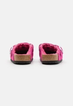 Birkenstock Boston Regular - Pantoffels - Fuchsia Tulip -Mode Schoenenwinkel c2a5ec53066649d6b050740bc1e6c8ea