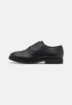 Friboo Leather - Veterschoenen - Black