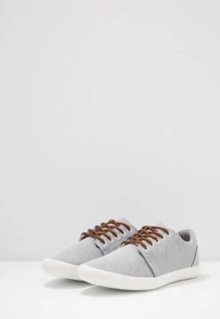 Pier One Unisex - Sneakers Laag - Light Grey -Mode Schoenenwinkel d4abf33656024362baf9be7350ecaf62