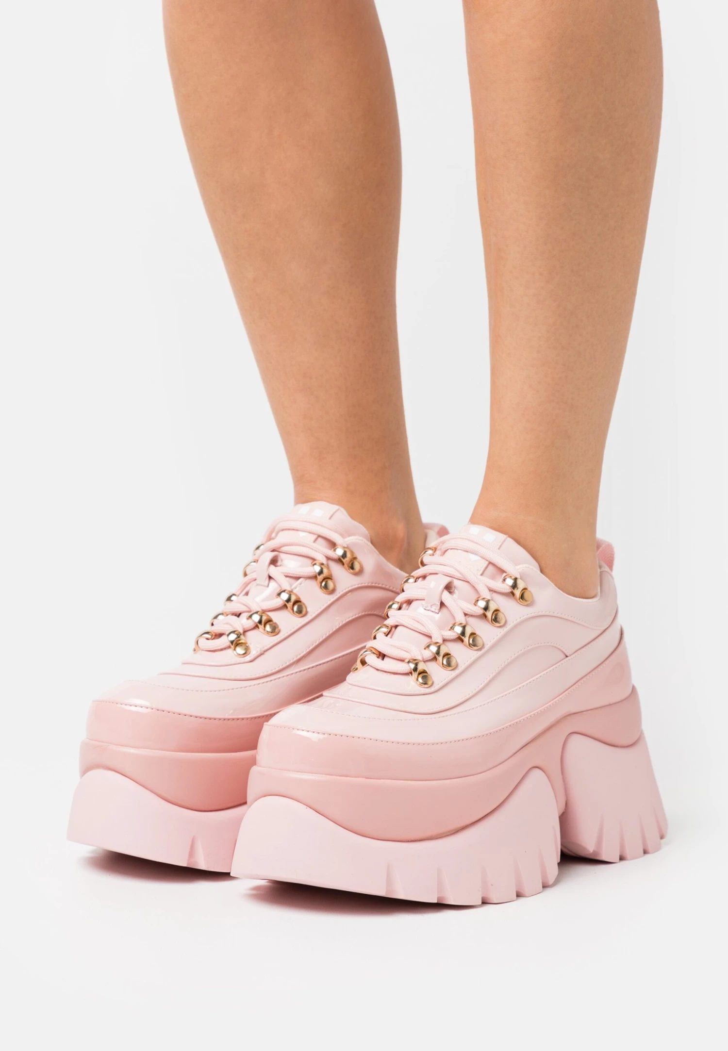 KOI FOOTWEAR Melanie Martinez Ribbon Cake Platform Shoes - Sneakers Laag - Pink/Purple 1 KOI FOOTWEAR Melanie Martinez Ribbon Cake Platform Shoes - Sneakers Laag - Pink/Purple