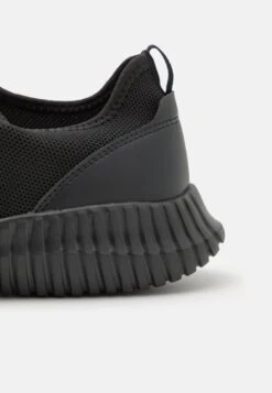 Pier One Sneakers Laag - Black -Mode Schoenenwinkel da21a0204b9943a1b0a5be03e6d2430f