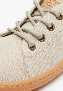 Froddo Barefoot Vegan Laces - Sneakers Laag - White -Mode Schoenenwinkel e0416a11833a4d268a266eec874b34cf