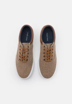 Pier One Sneakers Laag - Taupe 9 Pier One Sneakers Laag - Taupe -Mode Schoenenwinkel e9072030cb6f46b8b971518332e5e666