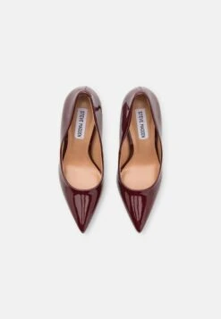 Steve Madden Klassy - Klassieke Pumps - Bordeaux -Mode Schoenenwinkel e920970fb7e6434d886ebca5379fd072