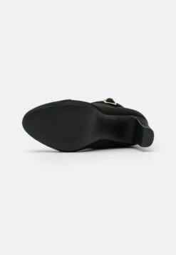 Veterboots - Black 10 Veterboots - Black -Mode Schoenenwinkel e966ef61a78146d08fc867219b17d91c