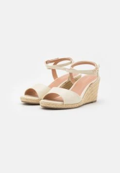 Anna Field Espadrilles - Off-White 8 Anna Field Espadrilles - Off-White -Mode Schoenenwinkel ec7cf148b221415da8af108101e765f4