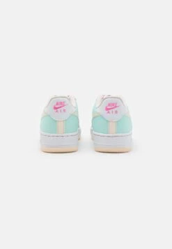 Nike Sportswear Air Force 1 Unisex - Sneakers Laag - Jade Ice/Guava Ice/White/Pink Spell -Mode Schoenenwinkel fbbcafafaa1946b7b4899aa0a2952218