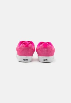 Vans Knu Skool Unisex - Skateschoenen - Pink Glow -Mode Schoenenwinkel fbbdfccdf6694a86ae308cdae8ca8612